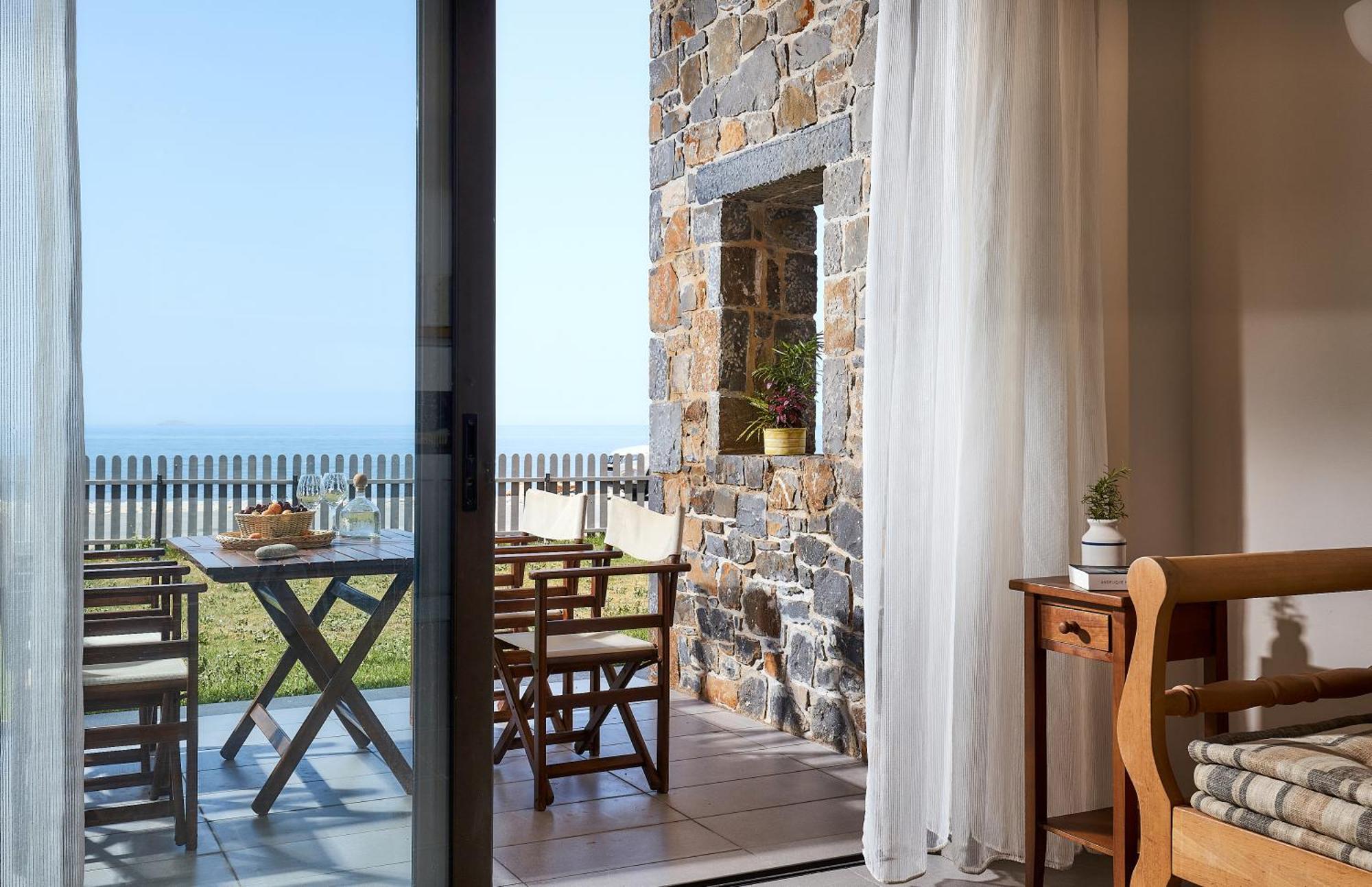 Goúrnes Creteco Hotel & Suites מראה חיצוני תמונה