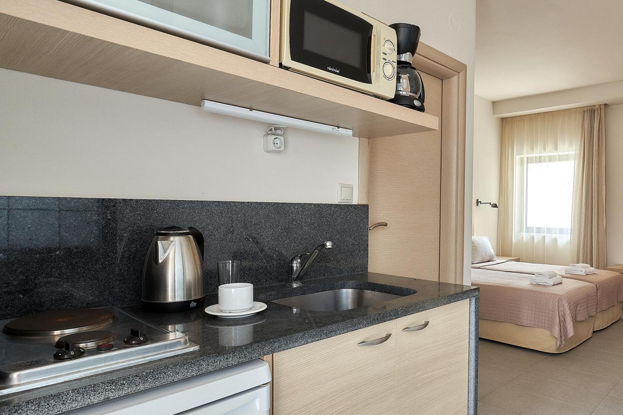 Goúrnes Creteco Hotel & Suites מראה חיצוני תמונה