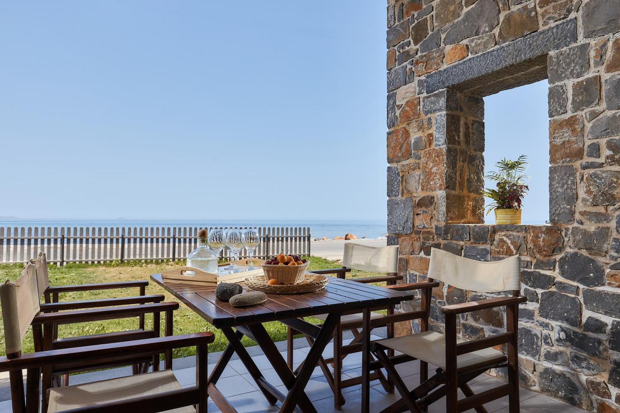 Goúrnes Creteco Hotel & Suites מראה חיצוני תמונה