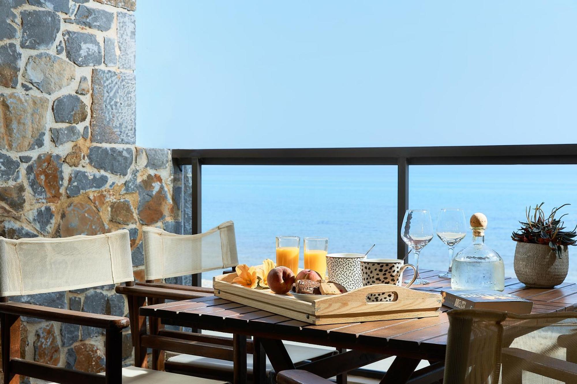 Goúrnes Creteco Hotel & Suites מראה חיצוני תמונה
